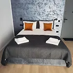 West Hillside Apartman